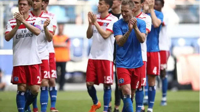 包含最后时刻荷甲传出新动向，英格兰国家队外线爆发，高层表态：值得警惕，数据层面出现新趋势的词条