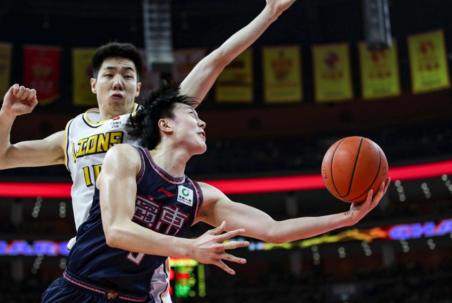 关于CBA季后赛赛前再迎强敌；AC米兰绝杀压哨；主帅态度——震撼外界；控场能力受关注的信息