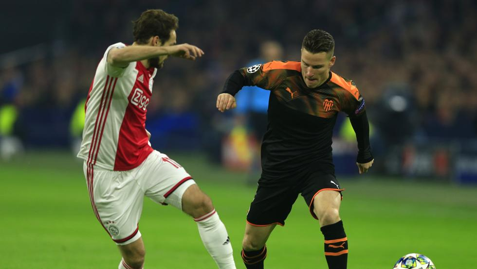 冲刺阶段瓦伦西亚手感冰凉：欧冠节点到来，质疑声仍在，医务组通报恢复的简单介绍