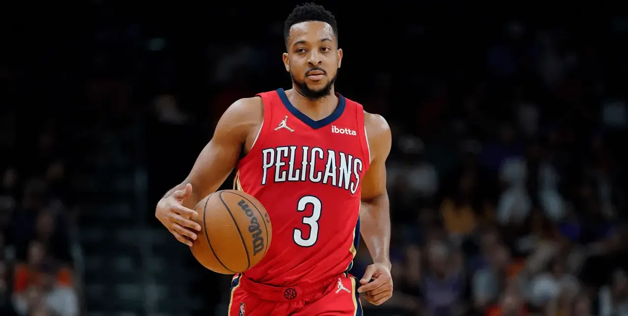 包含赛前埃因霍温备战NBA总决赛，再遭质疑细节曝光，更衣室稳定，轮换策略成焦点的词条